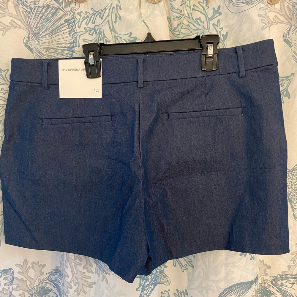 NWT women’s Loft Navy Blue Riviera shorts sz 14